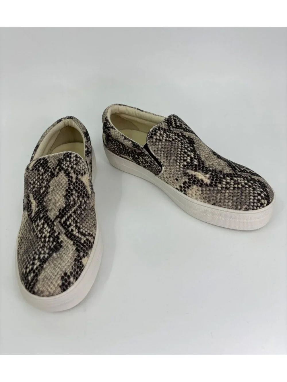 Steve Madden Gills Natural Textile Snake Slip-On Sneakers 9.5 M Taupe Gray